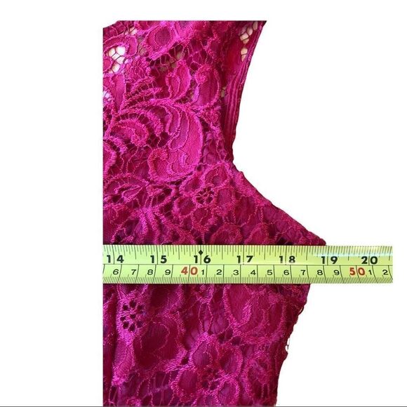 LECHATEAU Red Lace Dress EUC - Picture 6 of 7